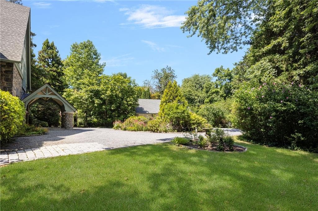 360 RUMSTICK Road photo 6