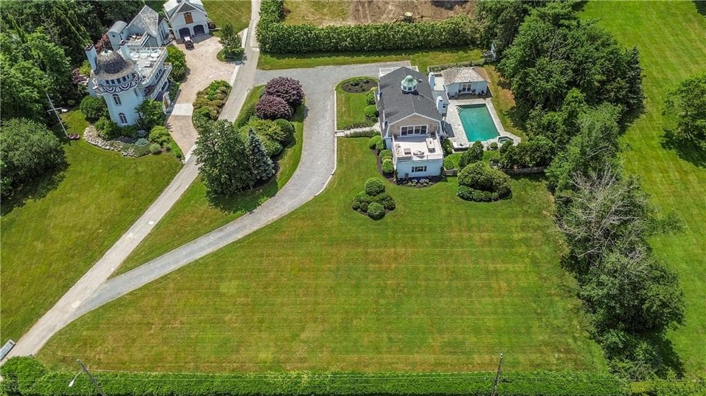 1 Harbor View Drive photo 3