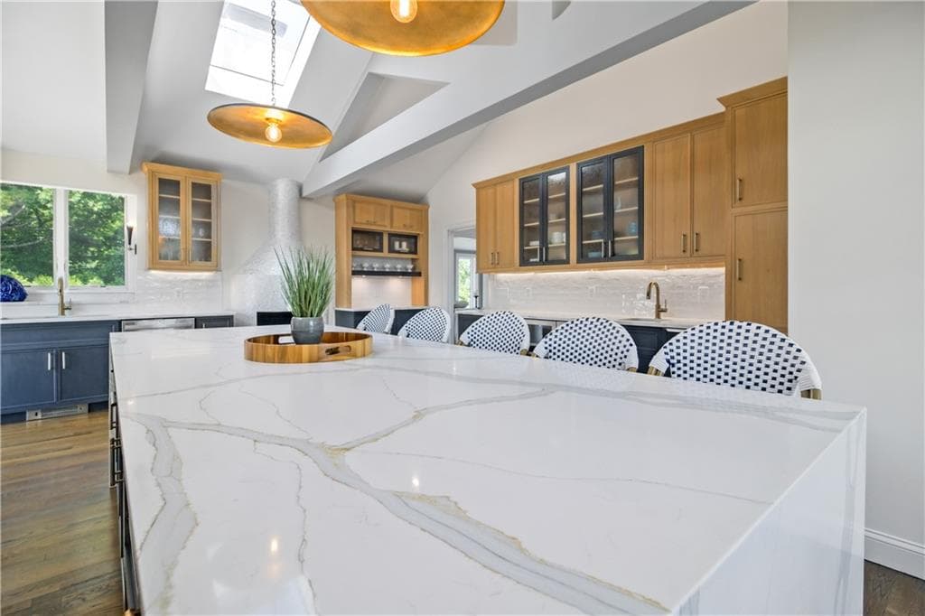 1 Harbor View Drive photo 14