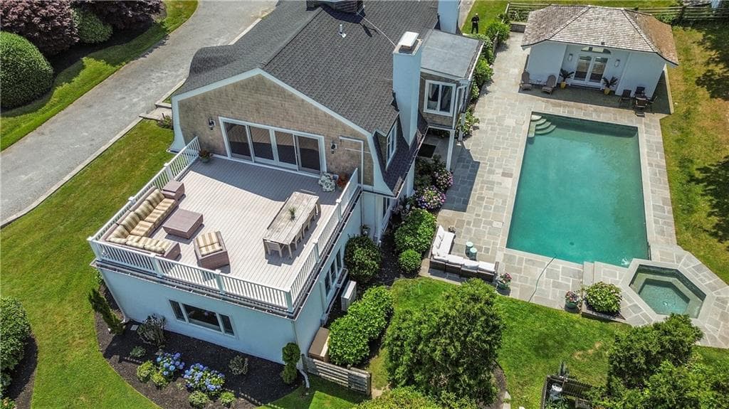 1 Harbor View Drive photo 11