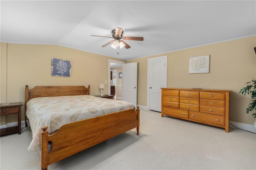 5443 Post Road photo 28