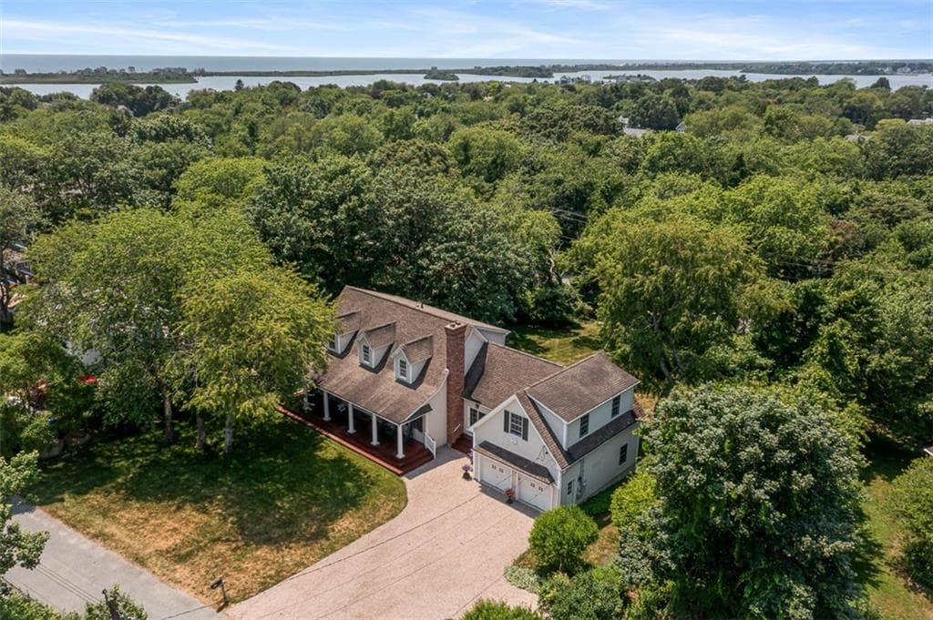 43 Slope Avenue photo 2