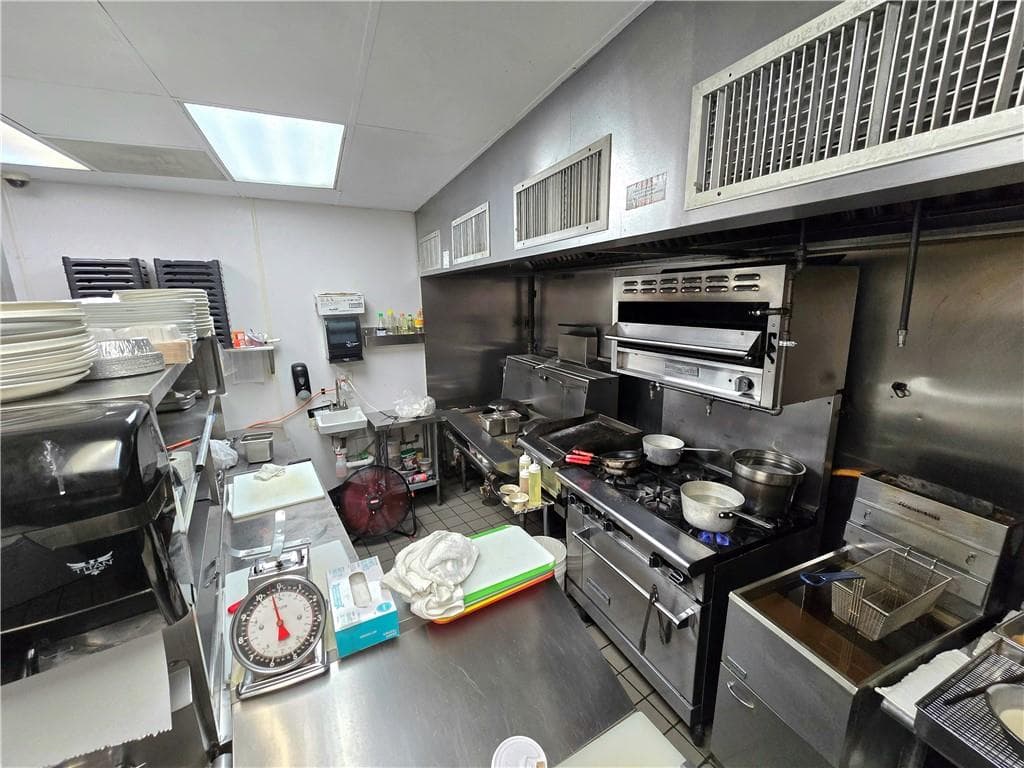 Commercial,Business at 172 Wayland Avenue, Providence, photo 30 of 41