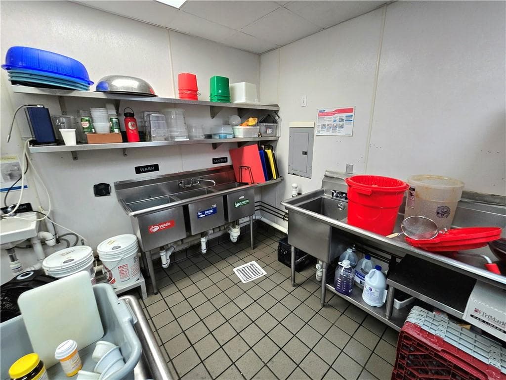 Commercial,Business at 172 Wayland Avenue, Providence, photo 34 of 41