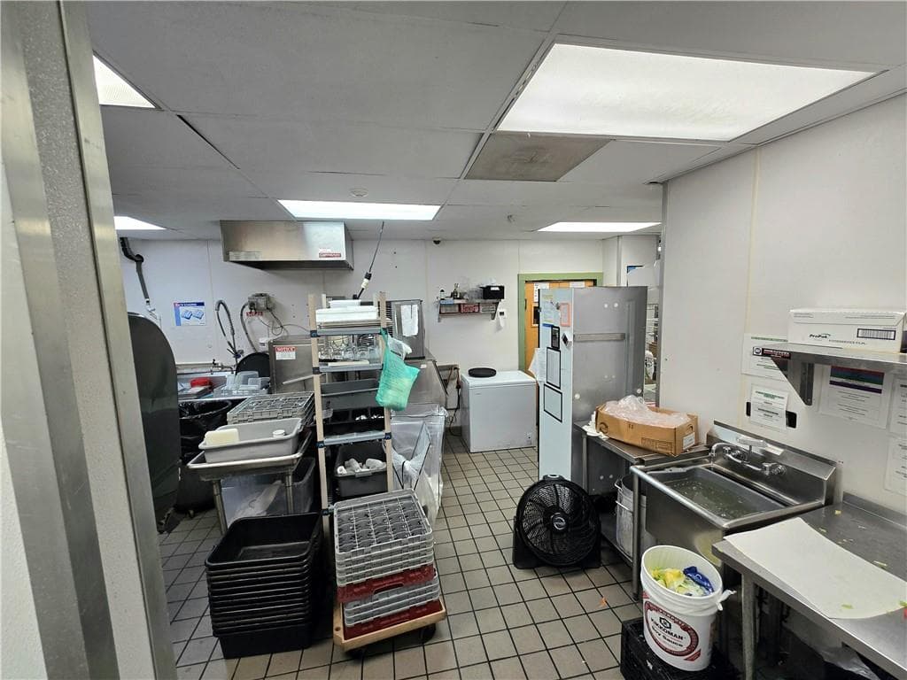 Commercial,Business at 172 Wayland Avenue, Providence, photo 35 of 41