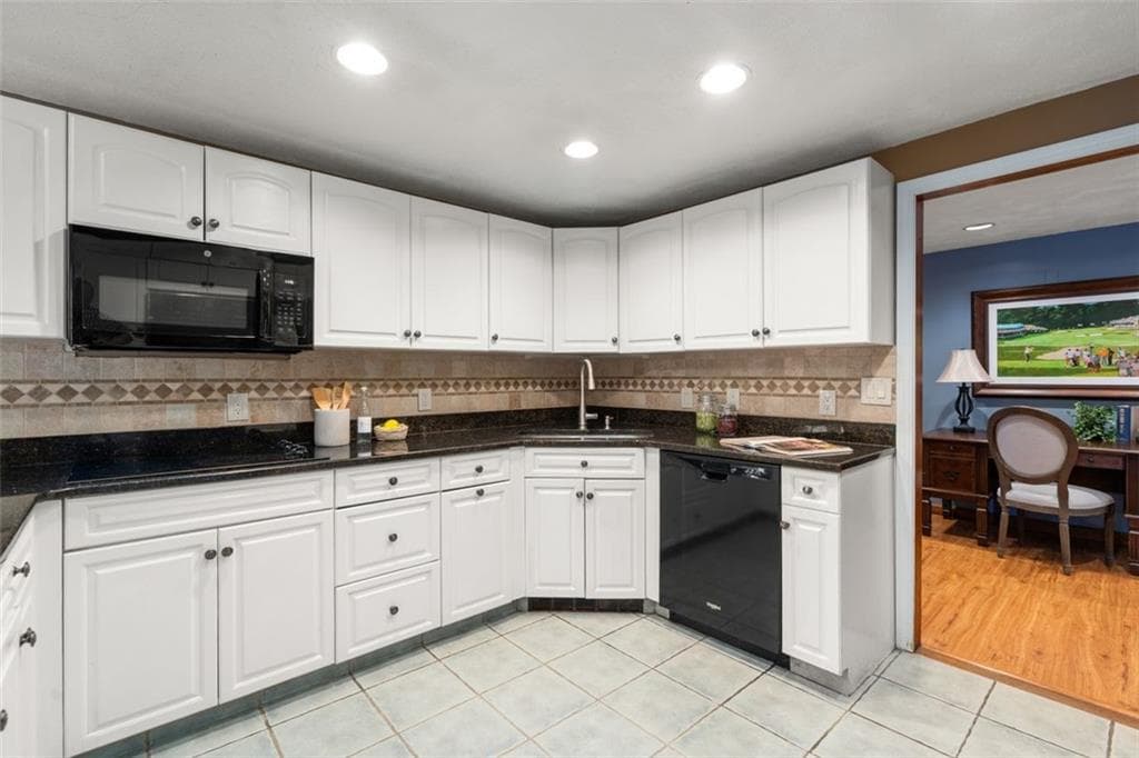 315 Saw Mill Road photo 10