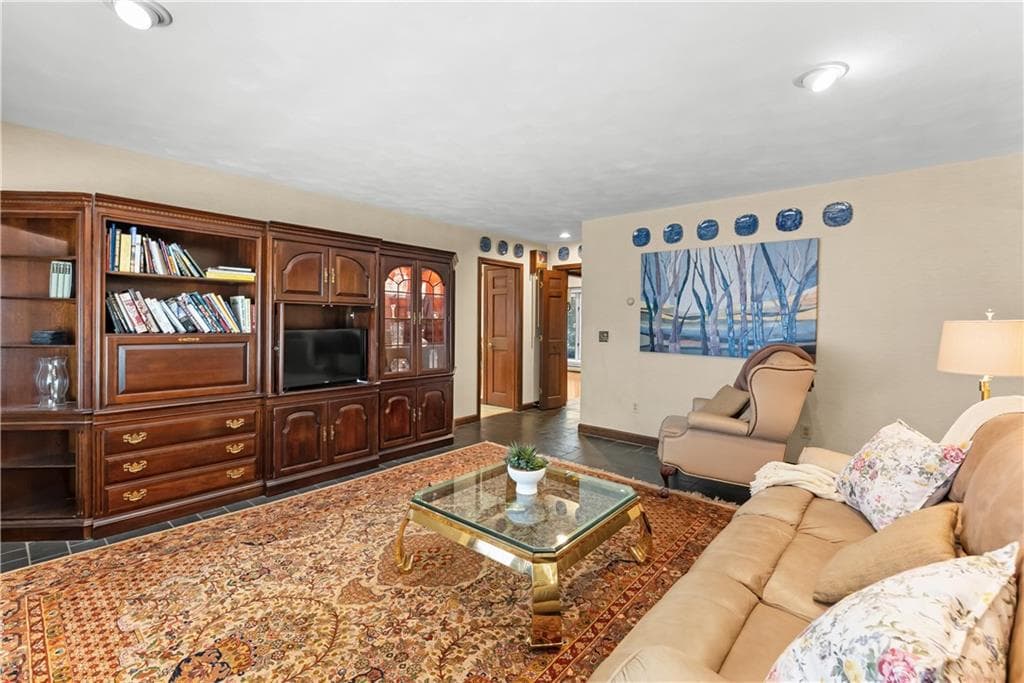191 Fairway Drive photo 16