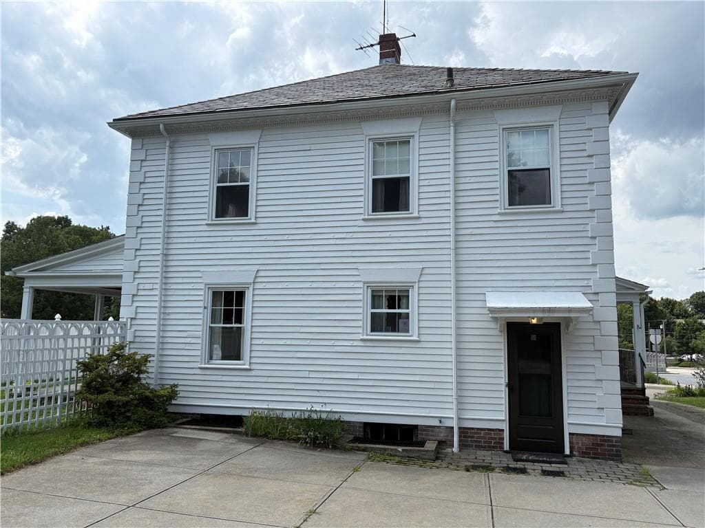 Single Family Residence at 36 UNDERWOOD Drive, Pawtucket, photo 16 of 50