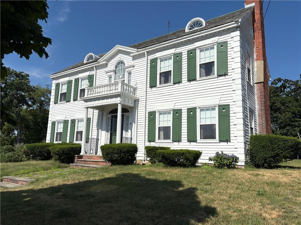 36 UNDERWOOD Drive