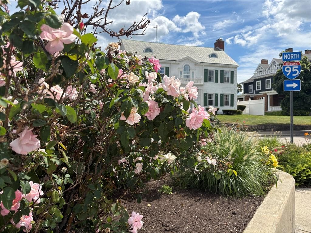 Single Family Residence at 36 UNDERWOOD Drive, Pawtucket, photo 50 of 50