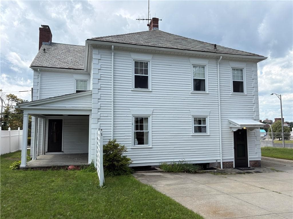 Single Family Residence at 36 UNDERWOOD Drive, Pawtucket, photo 19 of 50