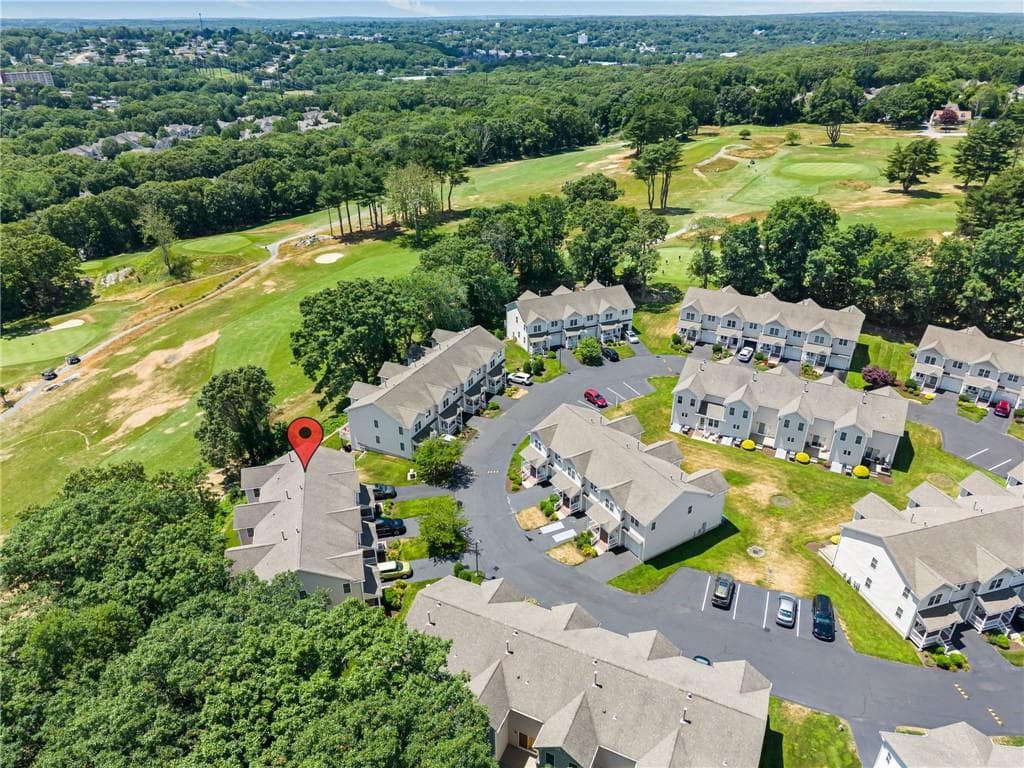 Condominium at 45 Silver Cup Circle, West Warwick, photo 6 of 21