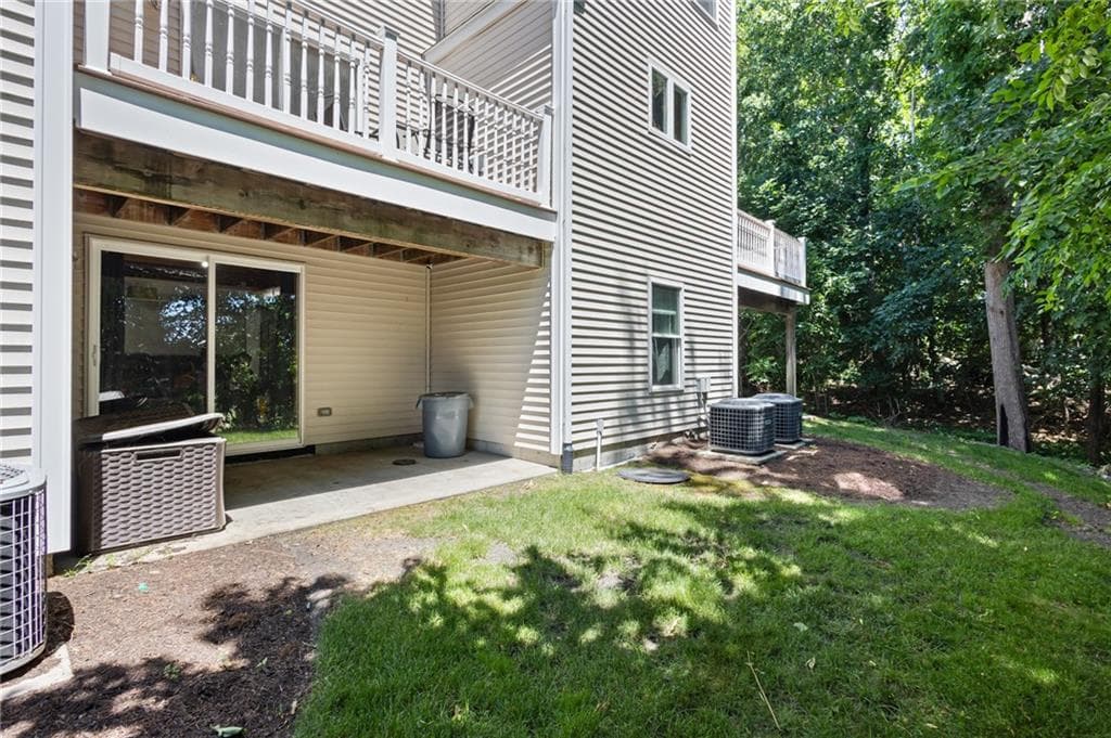 Condominium at 45 Silver Cup Circle, West Warwick, photo 19 of 21