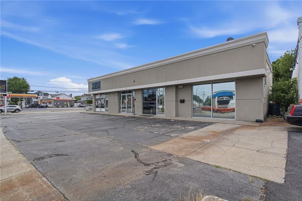 424 Benefit Street photo 17