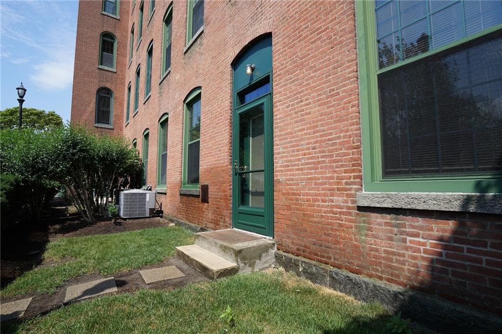 300 Front Street UNIT 114 photo 22
