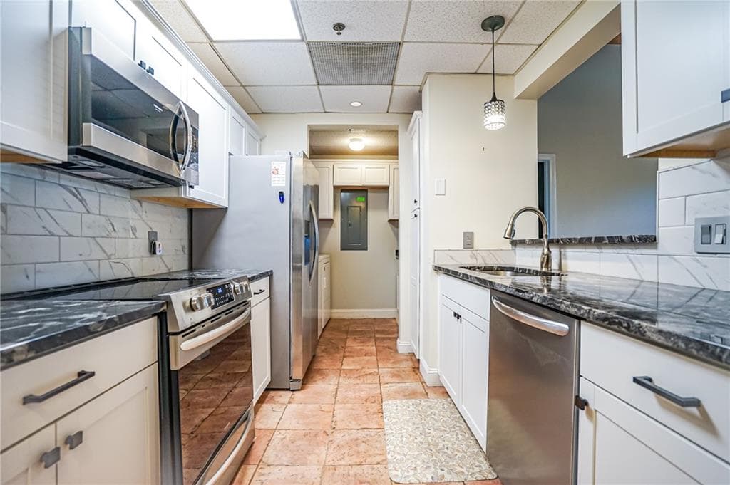 300 Front Street UNIT 114 photo 10