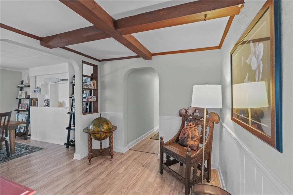 32 Houston Avenue photo 17