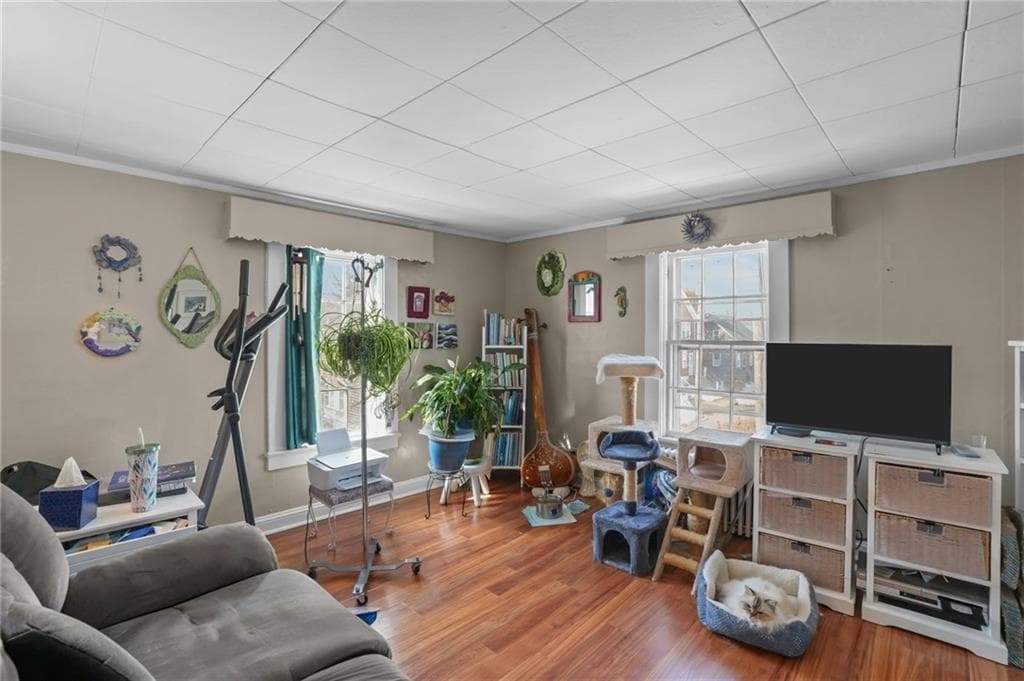 32 Houston Avenue photo 33