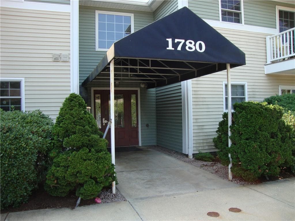 1780 Nooseneck Hill Road UNIT 11D photo 2