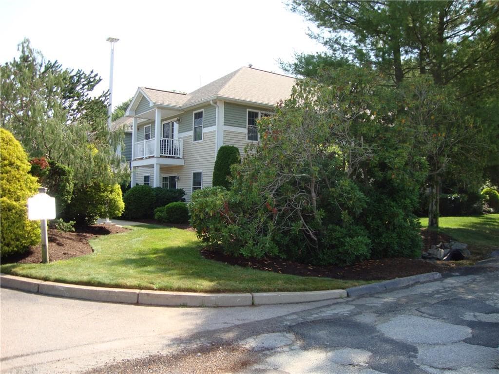 1780 Nooseneck Hill Road UNIT 11D photo 3