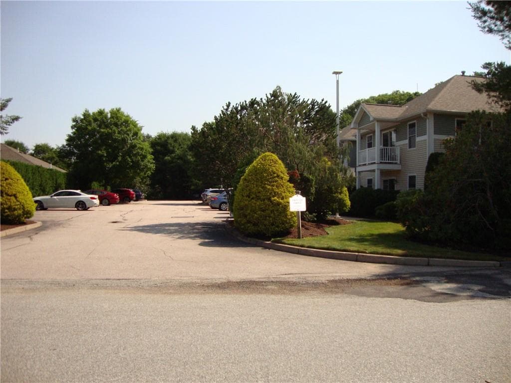 1780 Nooseneck Hill Road UNIT 11D photo 4