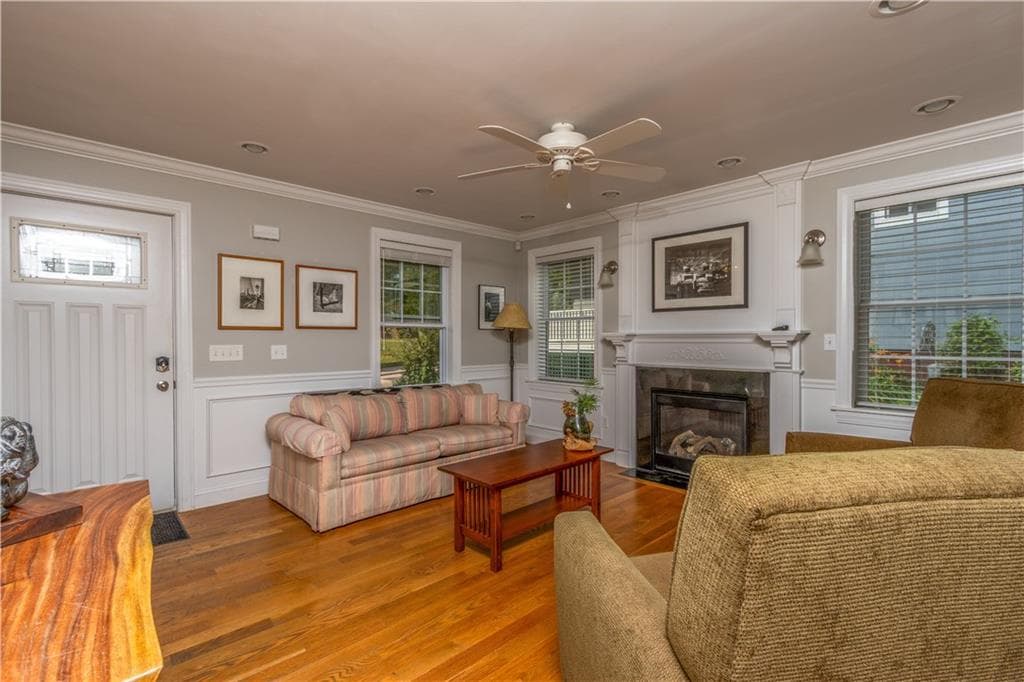 Single Family Residence at 155 Pleasant Street, Providence, photo 17 of 34