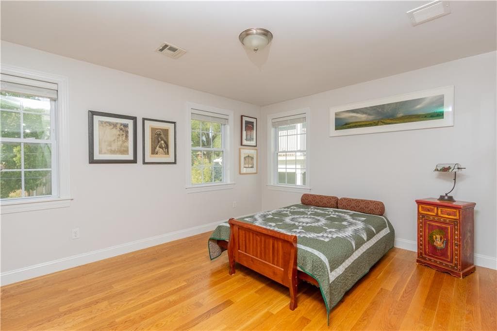 Single Family Residence at 155 Pleasant Street, Providence, photo 24 of 34