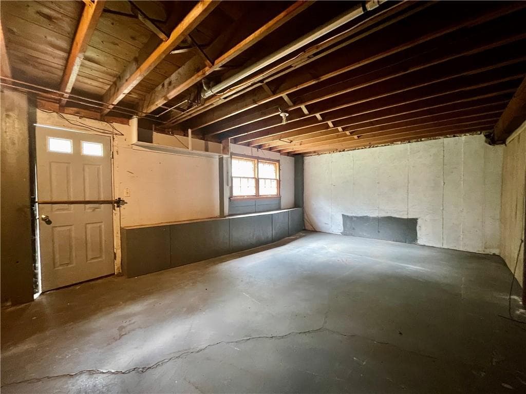 182 Highland Street photo 24