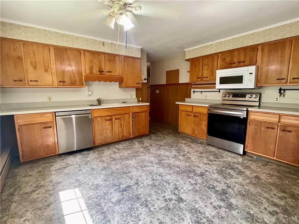 182 Highland Street photo 8