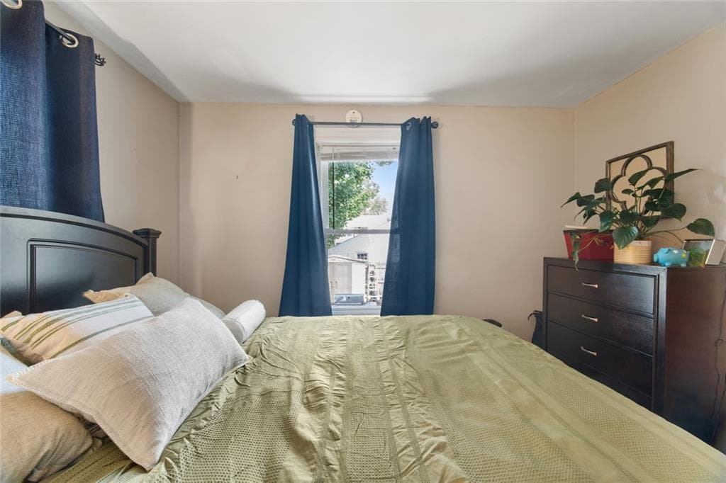 160 Richard Street photo 29