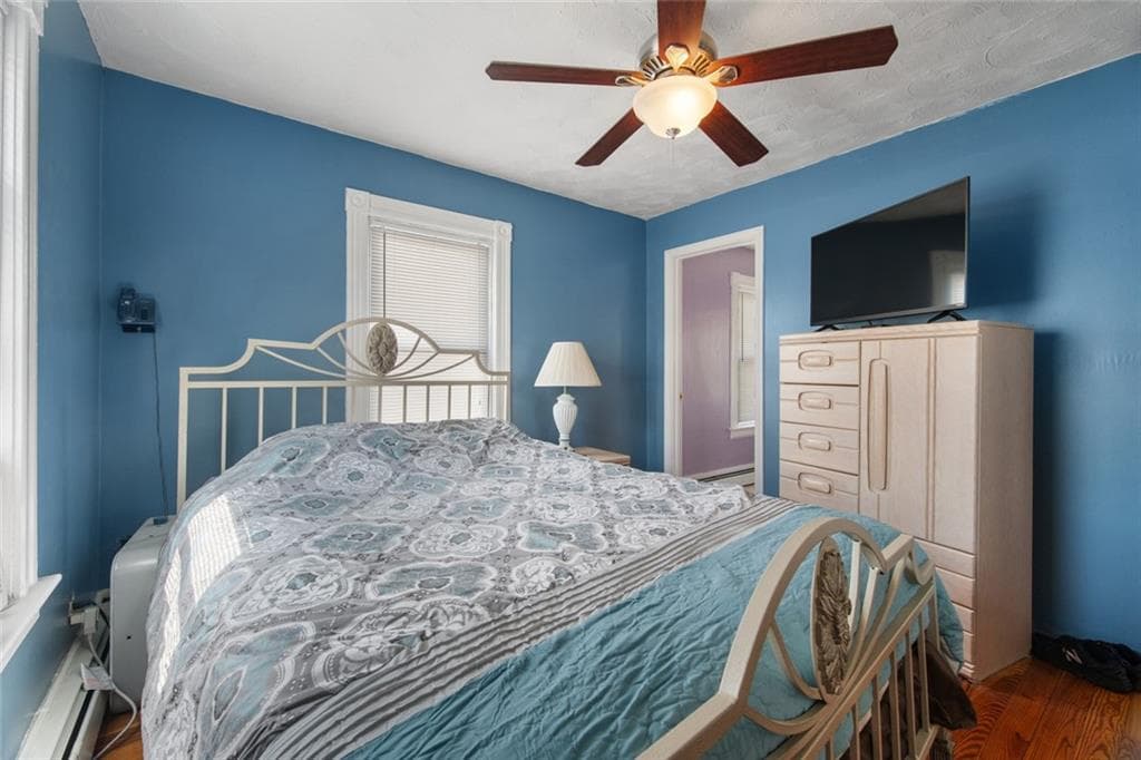 160 Richard Street photo 21