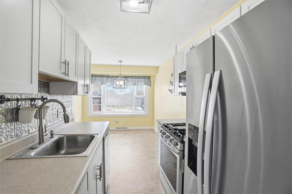 200 Heroux Boulevard UNIT 205 photo 9