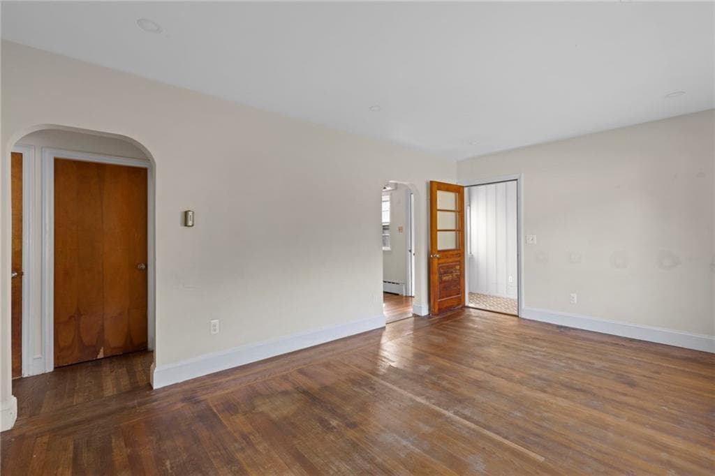 Single Family Residence at 16 Garden Street, Portsmouth, photo 12 of 34