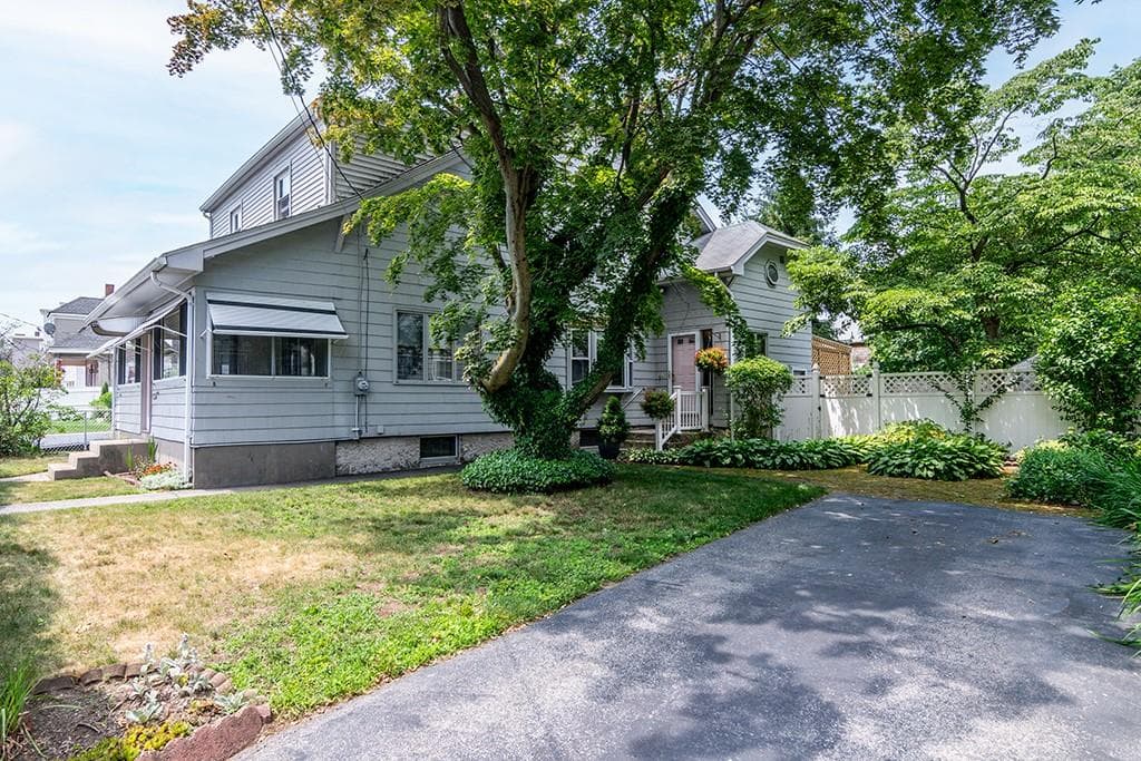 78 Darlingdale Avenue photo 2
