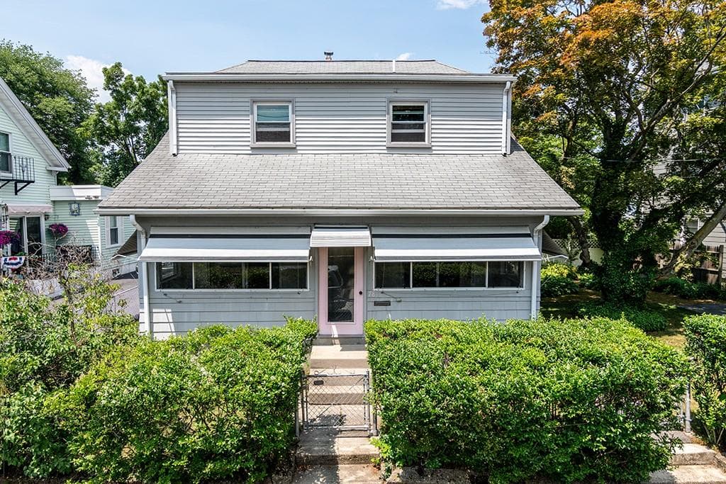 78 Darlingdale Avenue