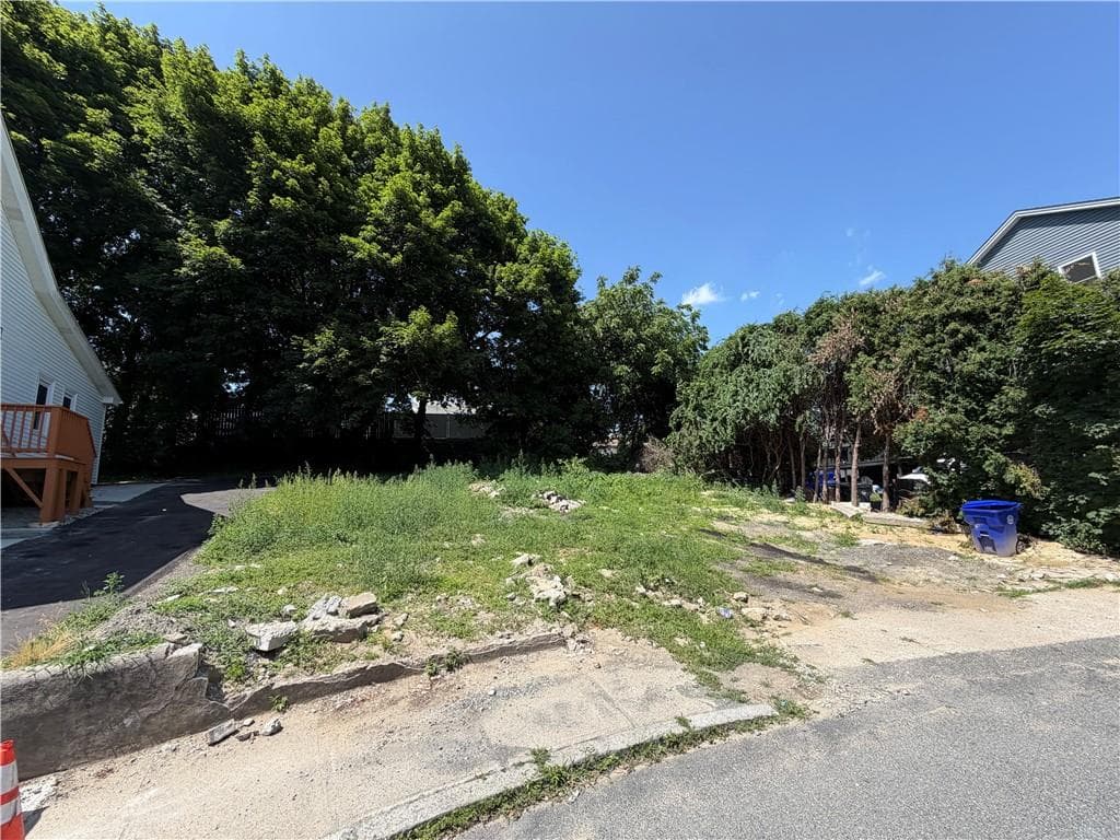 Unimproved Land at 376 Hawkins Street, Providence, photo 2 of 10