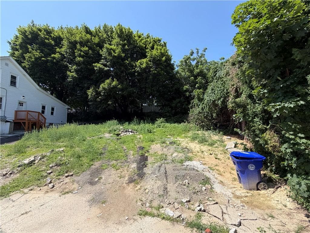 Unimproved Land at 376 Hawkins Street, Providence, photo 3 of 10