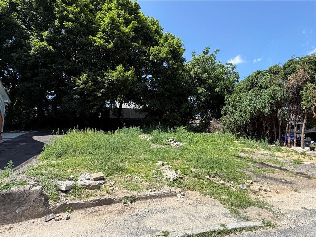 376 Hawkins Street