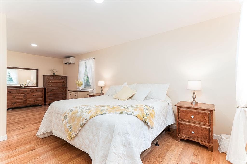 147 Woodville Alton Road photo 16
