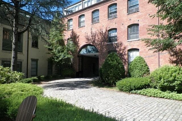 521 South Water Street UNIT 115 photo 2