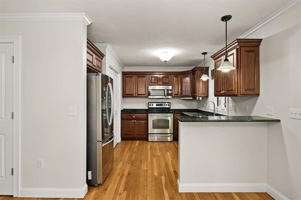 Condominium at 16 Streamview Drive UNIT 16, Cumberland, photo 11 of 50