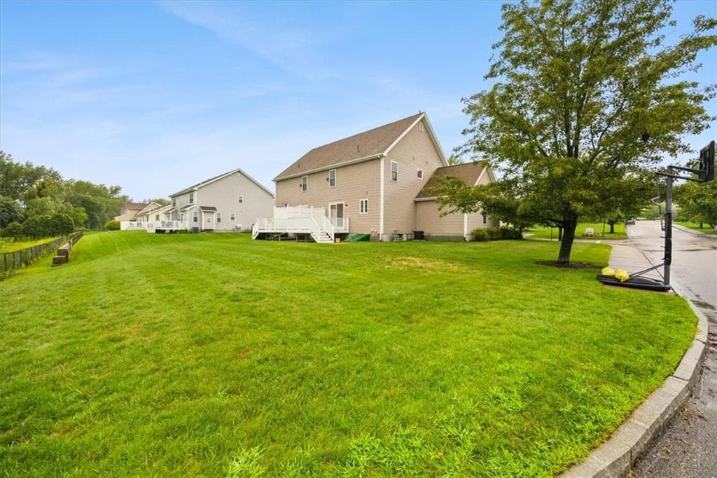 Condominium at 16 Streamview Drive UNIT 16, Cumberland, photo 44 of 50