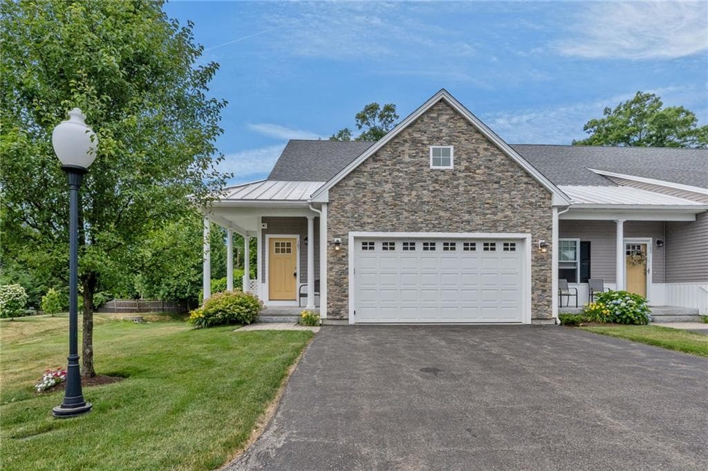 80 Bear Hill Road UNIT 101