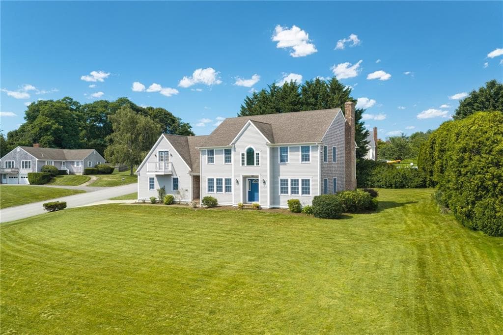 326 Windstone Drive photo 2