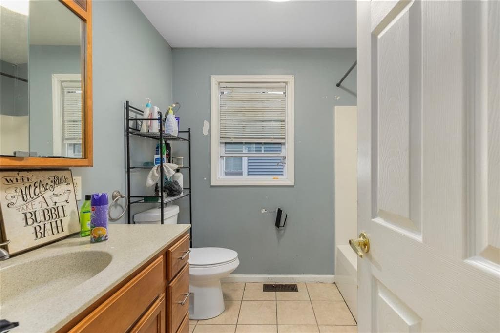 Multi Family at 22 Aiken Street, Pawtucket, photo 5 of 22