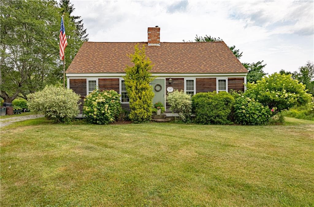Single Family Residence at 93 Moosup Valley Road, Foster, photo 2 of 37