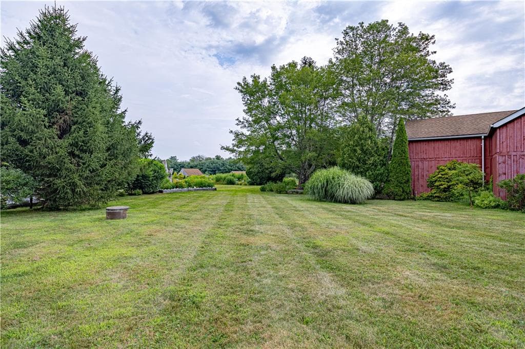 Single Family Residence at 93 Moosup Valley Road, Foster, photo 11 of 37