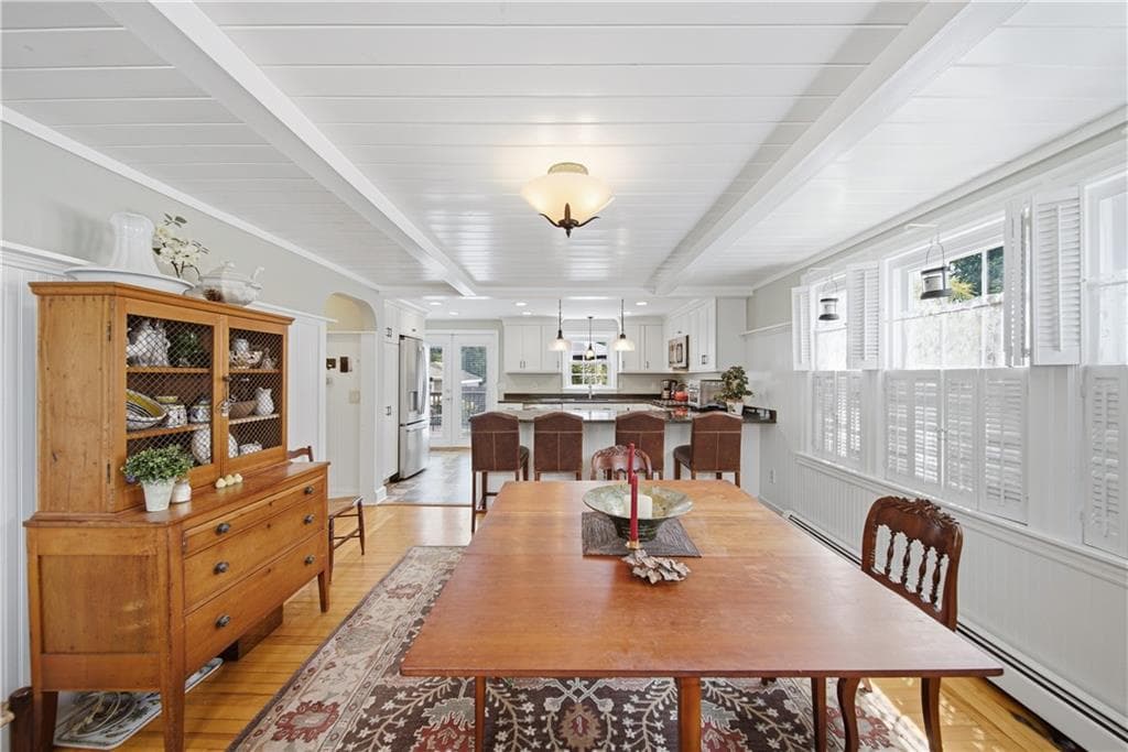 24 ROSEGARDEN Street photo 5