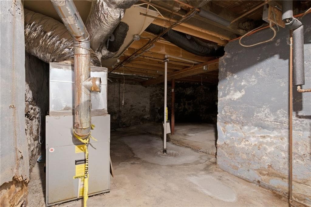 61 West Warwick Avenue photo 9
