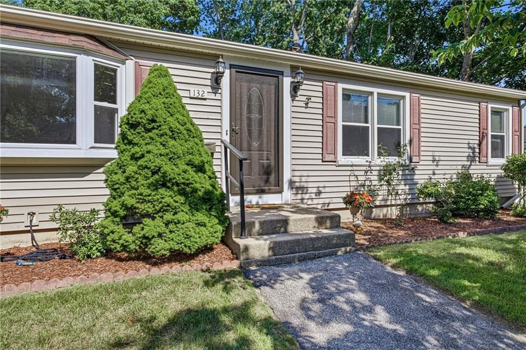 132 Potowomut Road photo 37